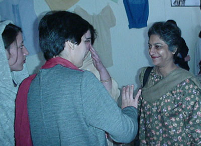 Asima Jahangir speaking with RAWA members