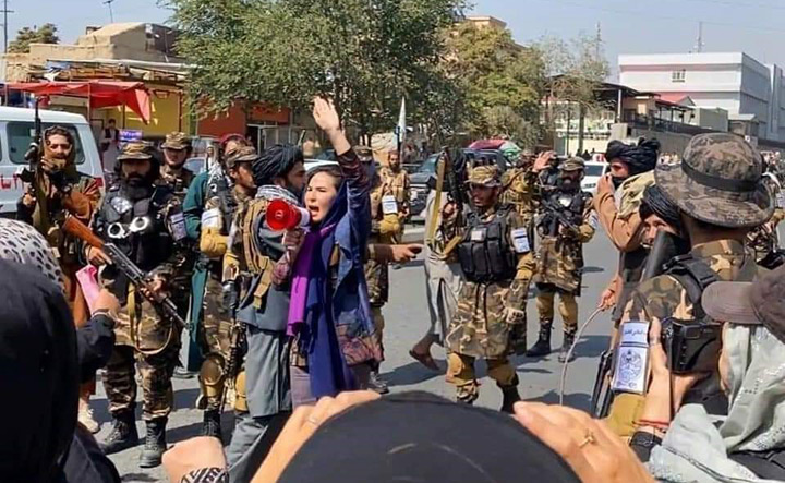 Afghan women protest in Taliban-dominated Kabul