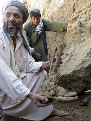 Mass grave found in Kunduz