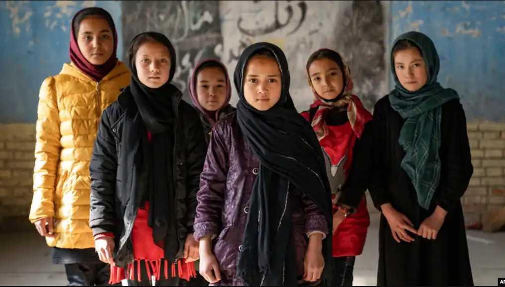 taliban_ban_univercity_for_afghan_girls