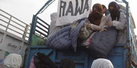 RAWA distributes 8000 quilts among Afghan refugees